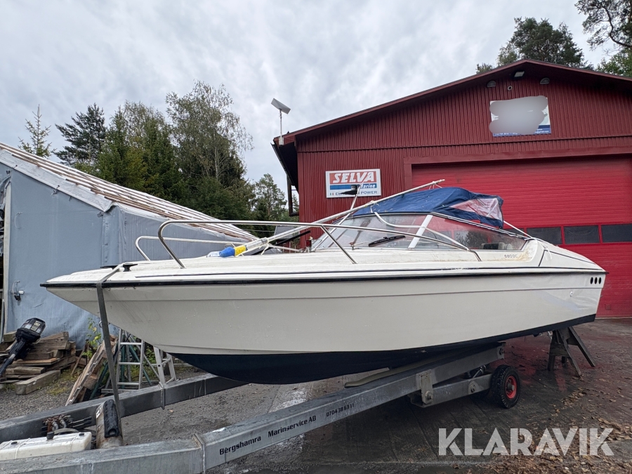 Båt Maxi 680 DC
