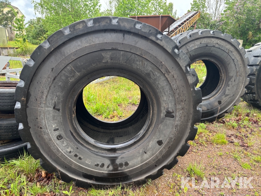 Entreprenaddäck Michelin 800/65R29 2st