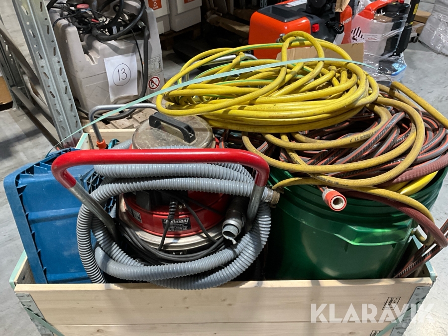 Dammsugare Pullman PV 250 P samt div trädgårdsslang