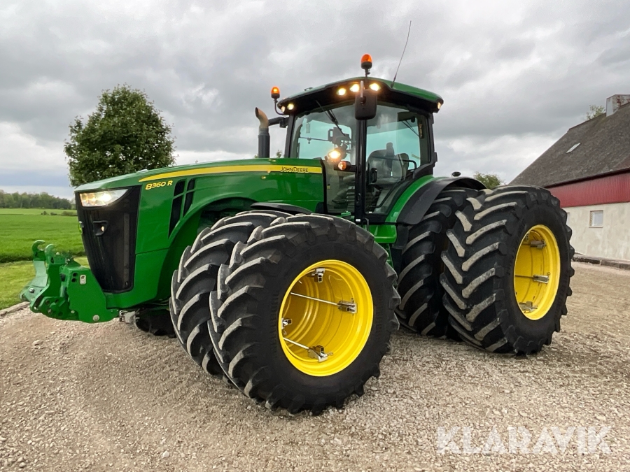 Traktor John Deere 8360R