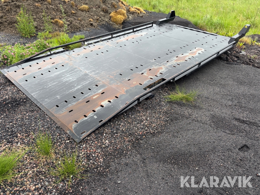 Bärgarflak /  maskinflak