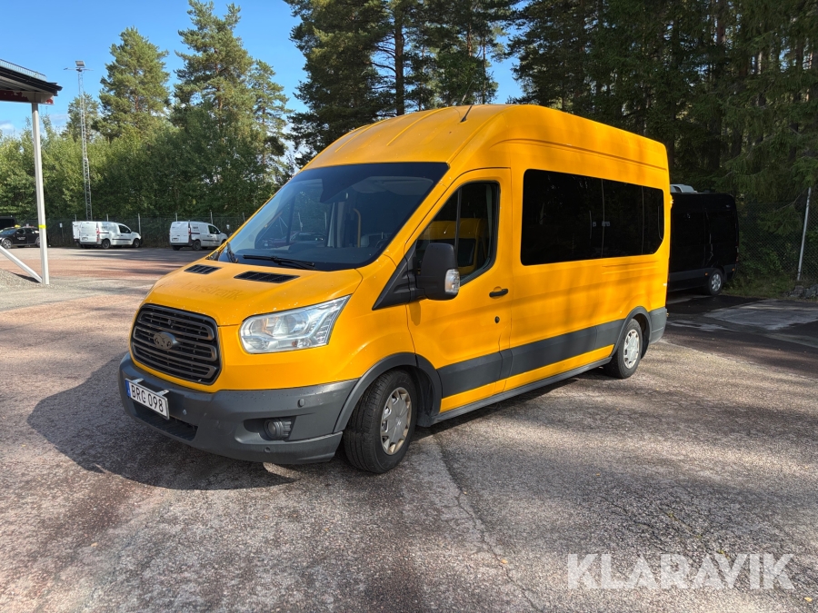 Buss Ford Transit