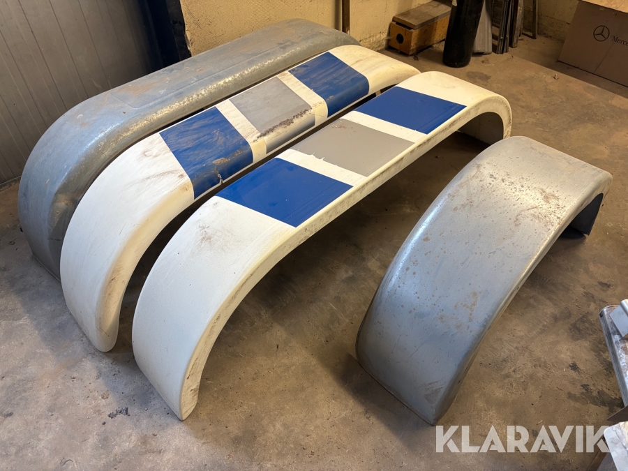 Skärmar till hästsläp