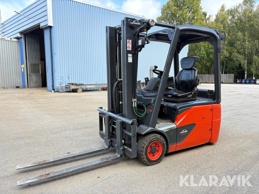 Truck Linde E16 EVO med trippel frilyft