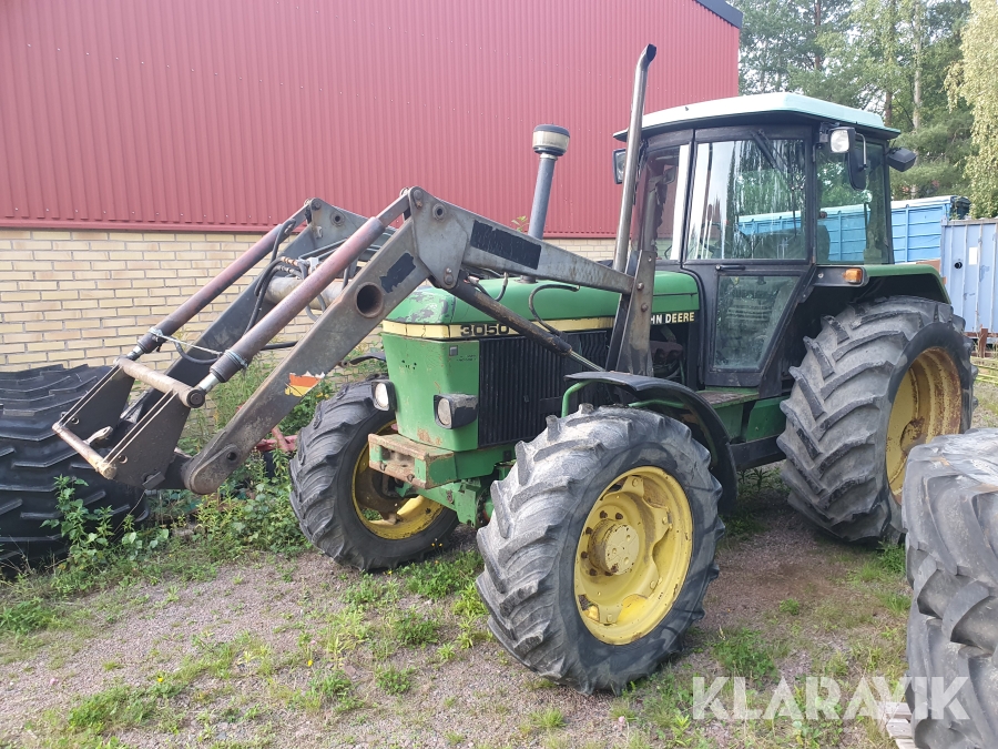 Traktor John Deere 3050 med frontlastare