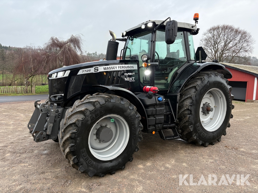 Traktor Massey Ferguson 7726 S Next Edition