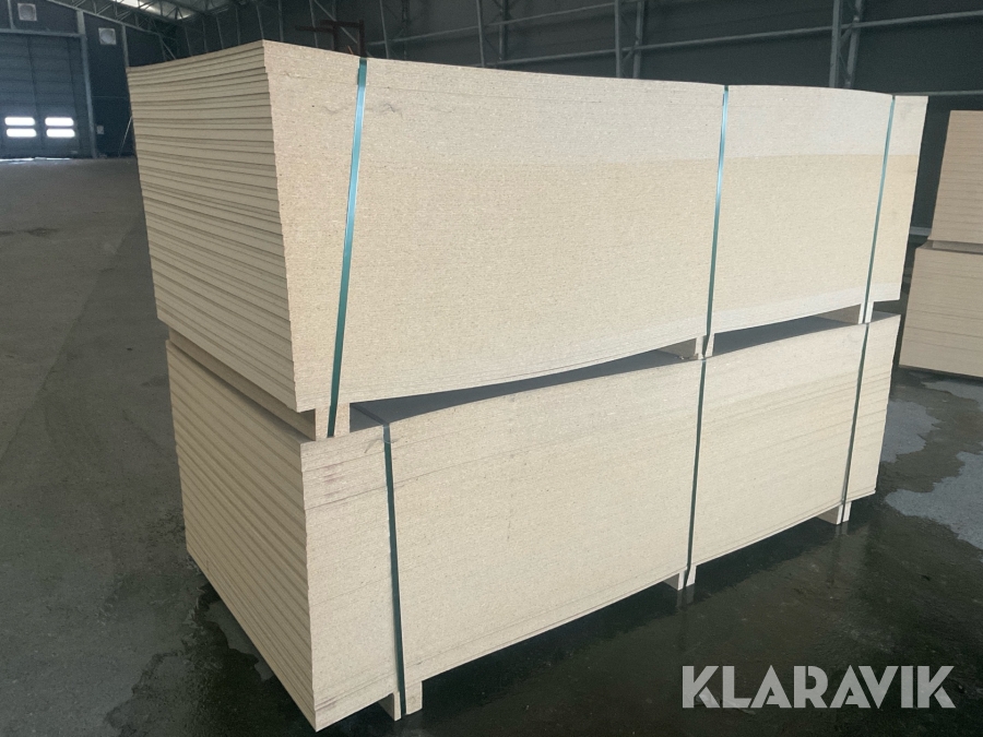 Spånskivor 12x1200x2750mm