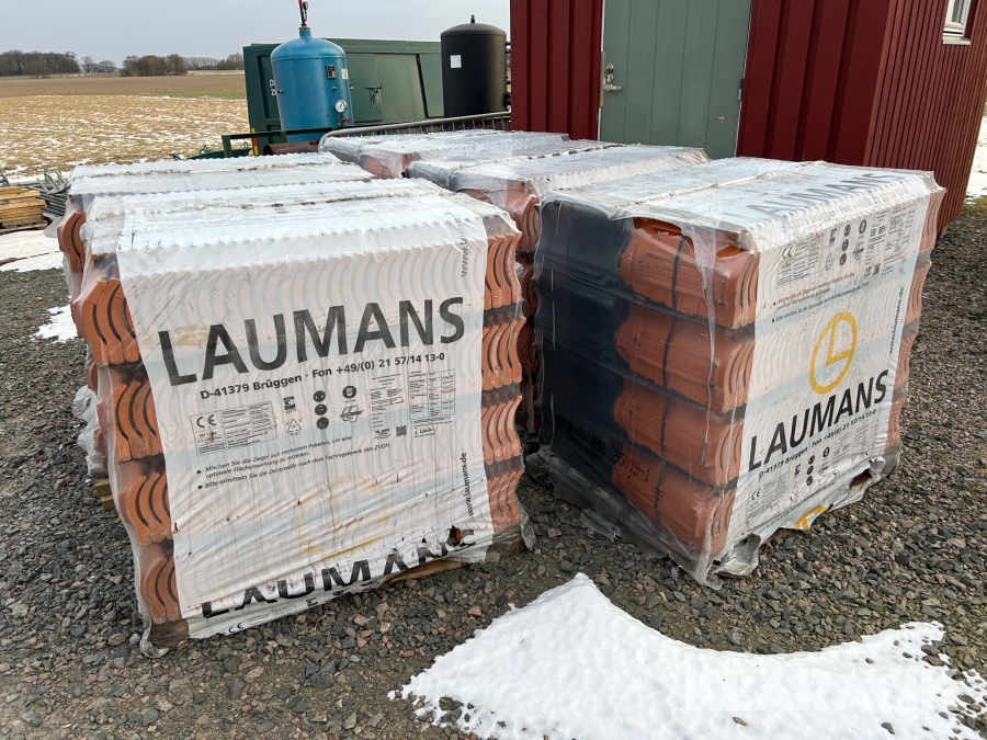 Takpannor Laumans RT 846 5 pallar