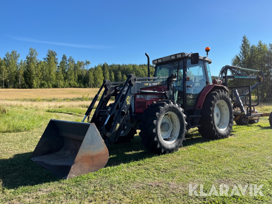 Traktor Massey Ferguson 6160 med frontlastare och redskap