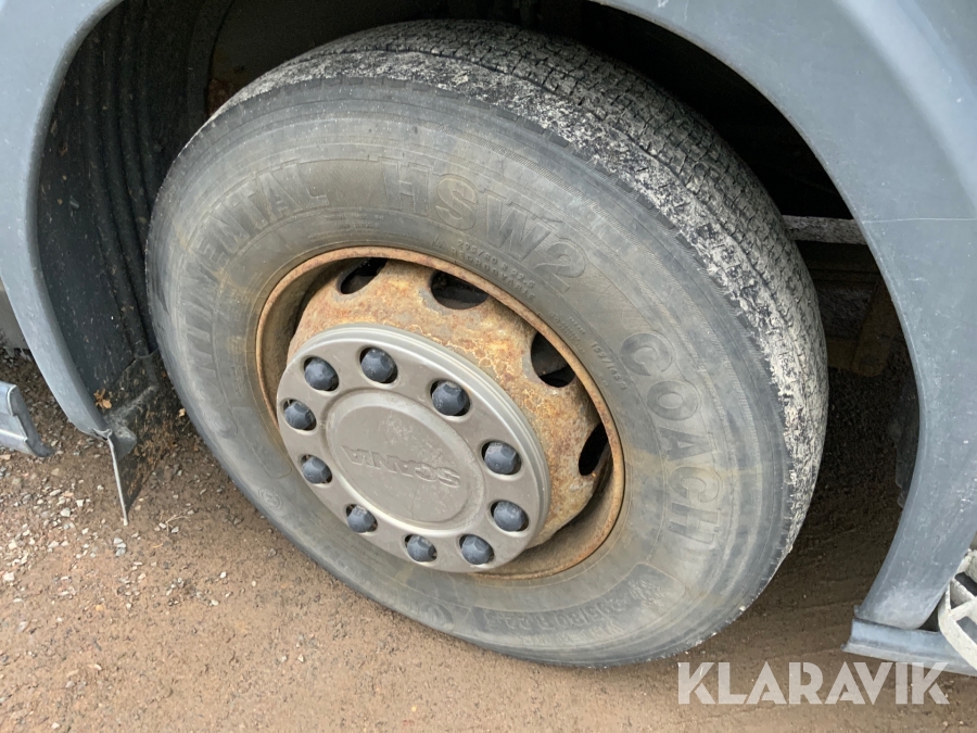 Lastbil Scania R740 med skåp öppningsbar sida