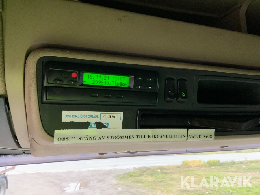 Lastbil Scania R740 med skåp öppningsbar sida