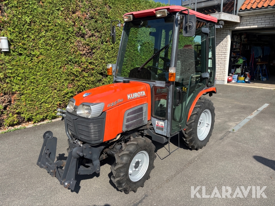 Traktor Kubota B2530