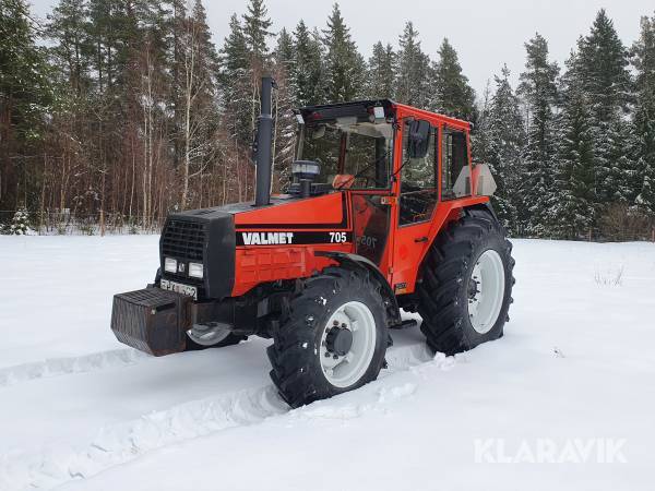Traktor Valmet 705 GLTX