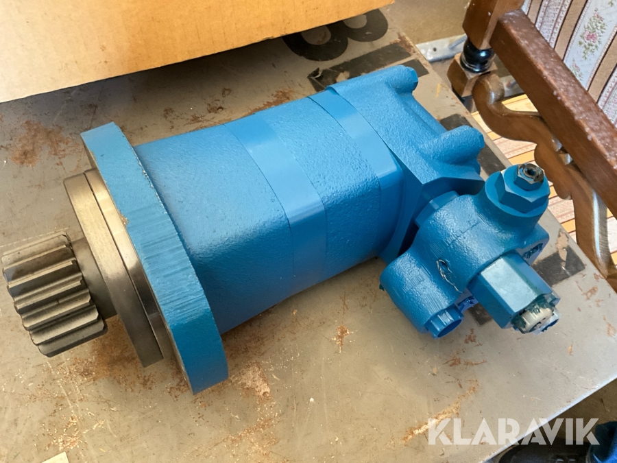 Svängmotor till Takeuchi orbit