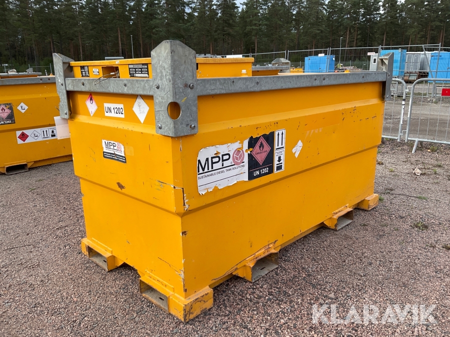 ADR-tank Western Global 20 TCG