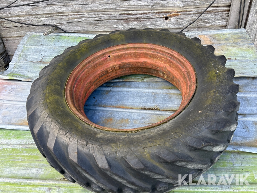 Lantbruksdäck Michelin 16.9-34 / 18.4-34