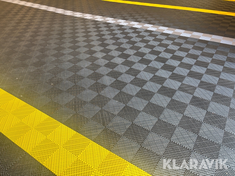Garage golv PP Tiles Parti