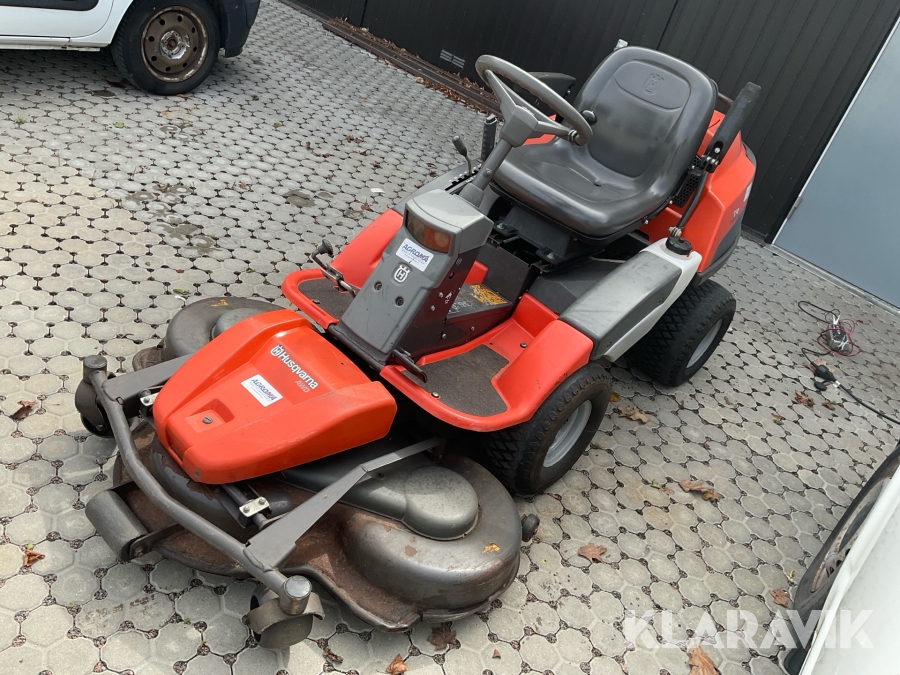 Gräsklippare Husqvarna R422Ts AWD