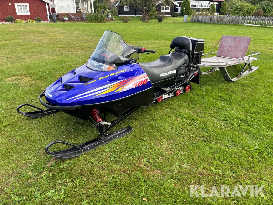 Snöskoter Polaris 500 SKS med kälke