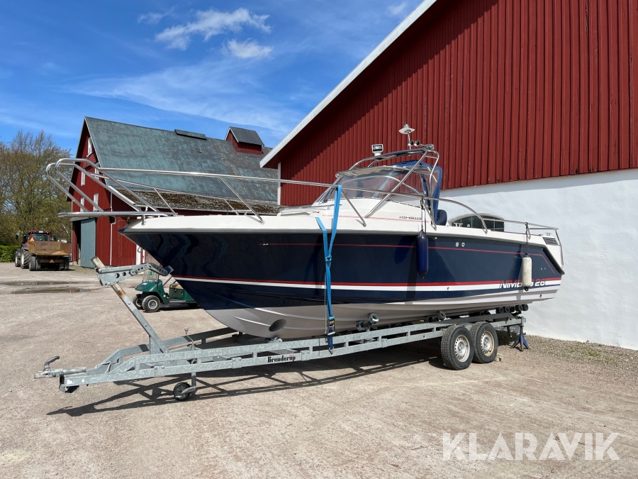 Båt med trailer Nimbus 26 Nova
