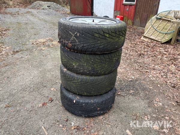 Sommardäck på fälg Tyfoon 255/55R18 till Jeep Grand Cherokee 4 st