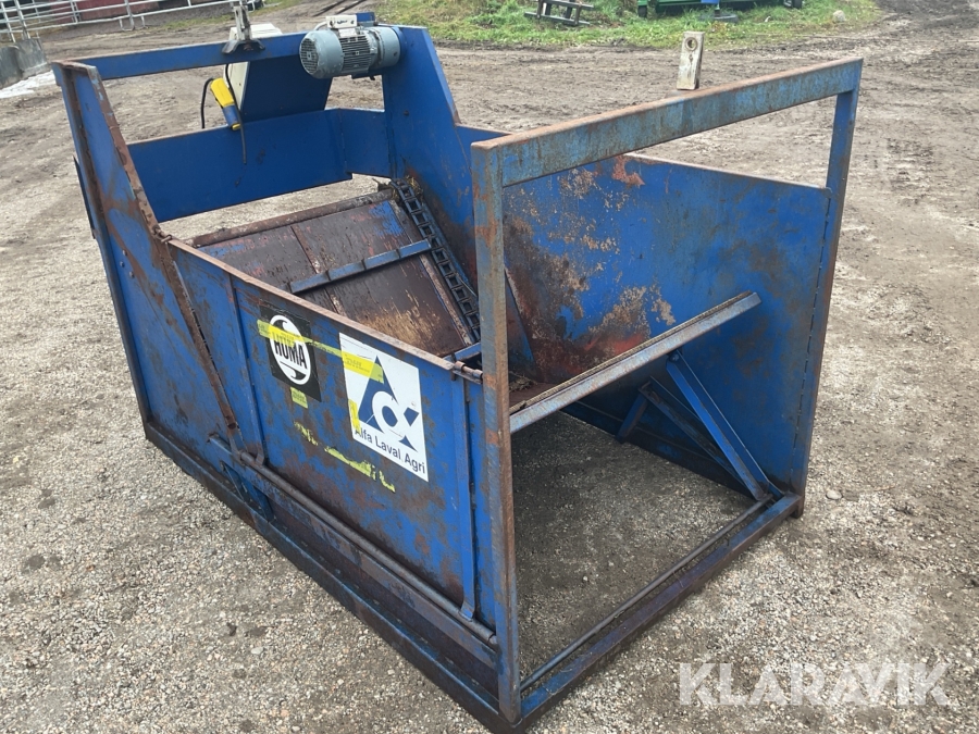 Rälshängd upprullade Alfa Laval BR135