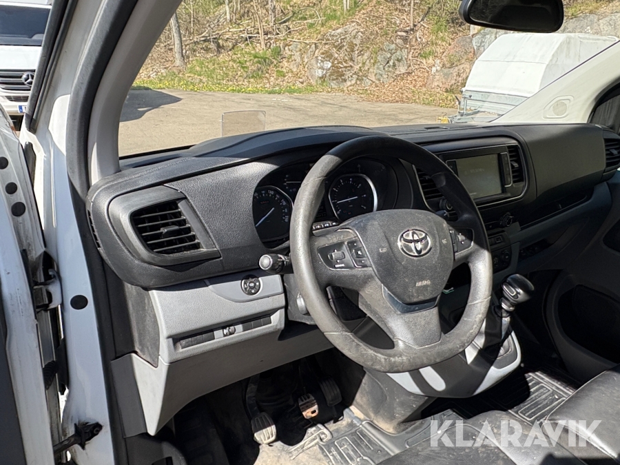 Skåpbil Toyota Proace 1.6