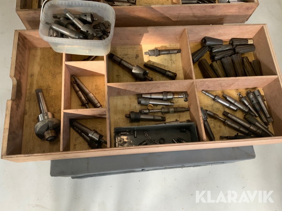 Koniska brotschar och planförsänkare