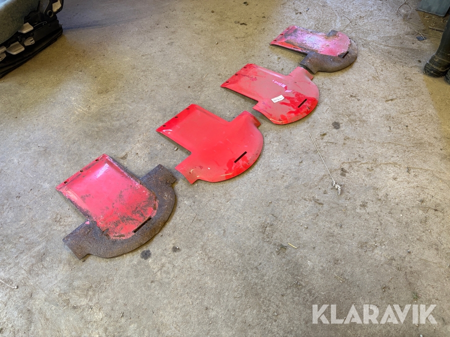 Skydd till rotorslotter till puttninger 352