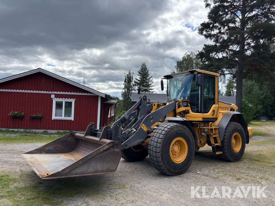 Hjullastare Volvo L60F med Skevfäste & 2 Skopor