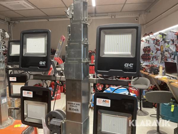 Belysningsmast Generac Tower Light med LED-lampor