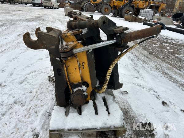 Tiltrotator Engcon B27