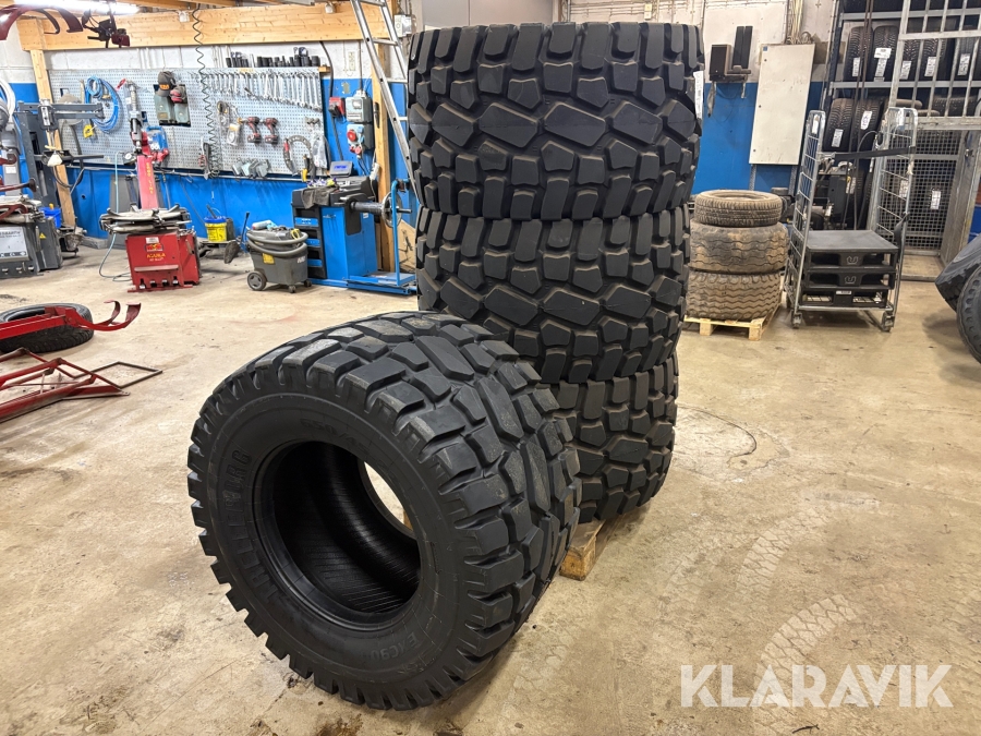 Entreprenaddäck Trelleborg 650/45-22,5 EXC 900 4 st