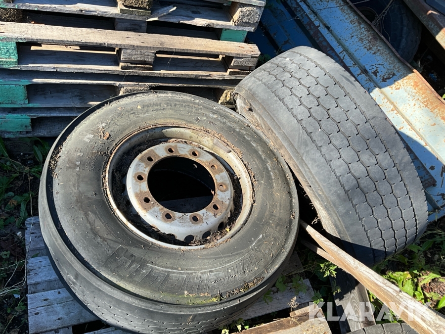 Styrdäck med fälg Scania 385/65R22.5 Michelin XFN2