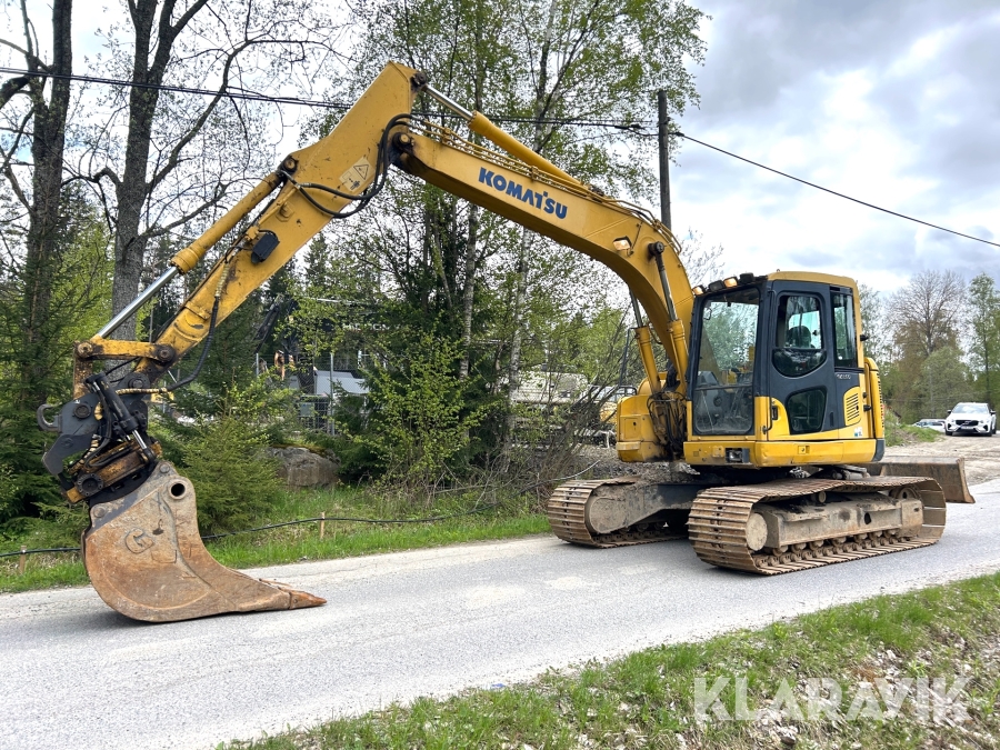 Grävmaskin Komatsu PC138US-8 med Engcon rotator