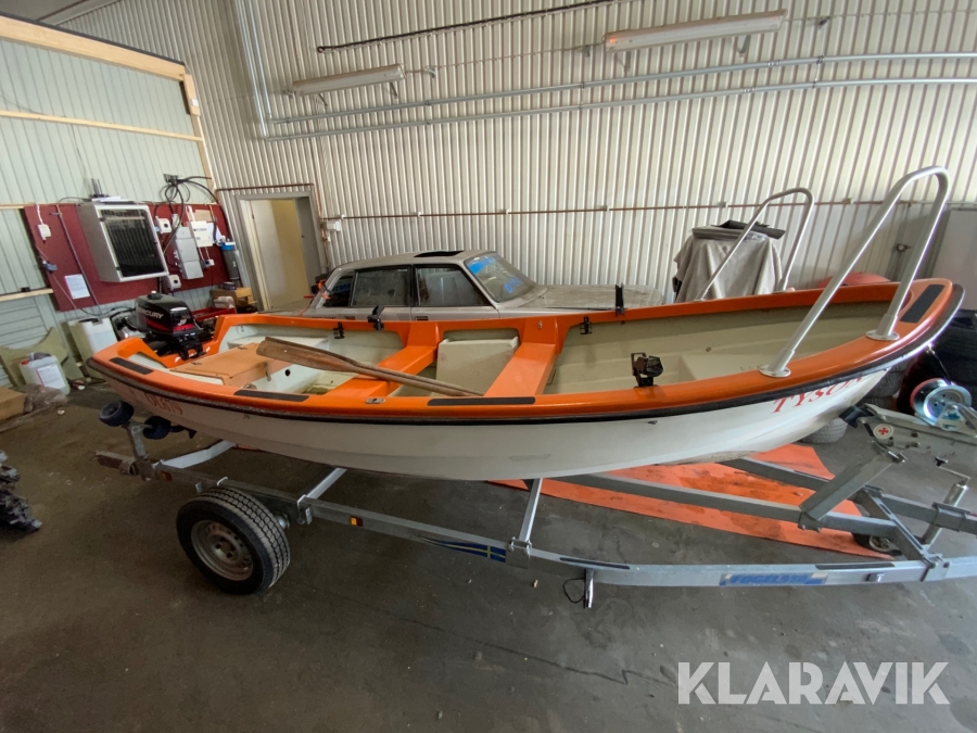 Båt Crescent 4.3m 4hk mercury 4takt med 30km/h trailer