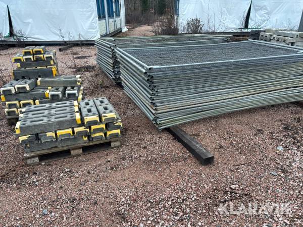 Byggstaket BGfix två paket med fötter