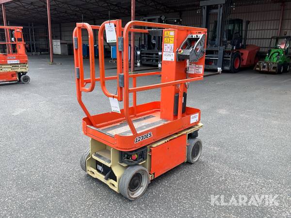 Pelarlift JLG 1230ES