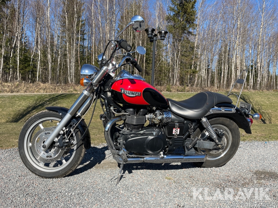 Motorcykel Triumph Speedmaster 800