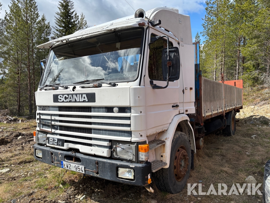 Lastbil Scania 82H