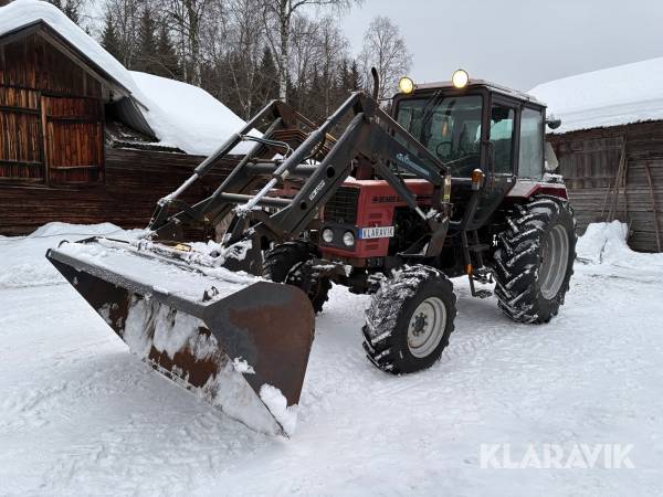 Traktor Belarus 820