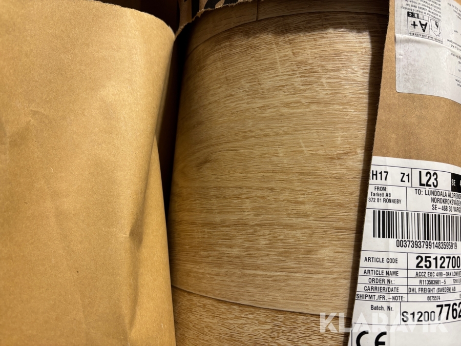 Vinylmatta Tarkett Acczent Excellence longstripe light 46m2