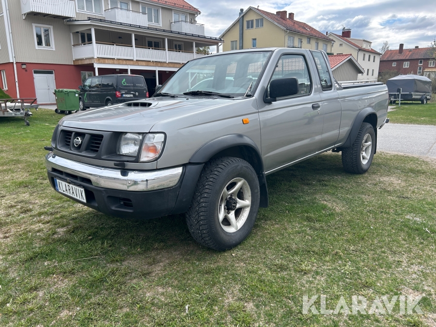 Pickup Nissan KING CAB 2,5 TD 4