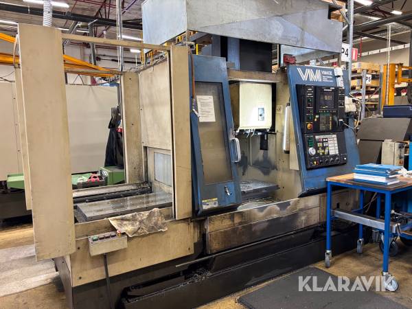 Fräs Hitatchi VM 40II