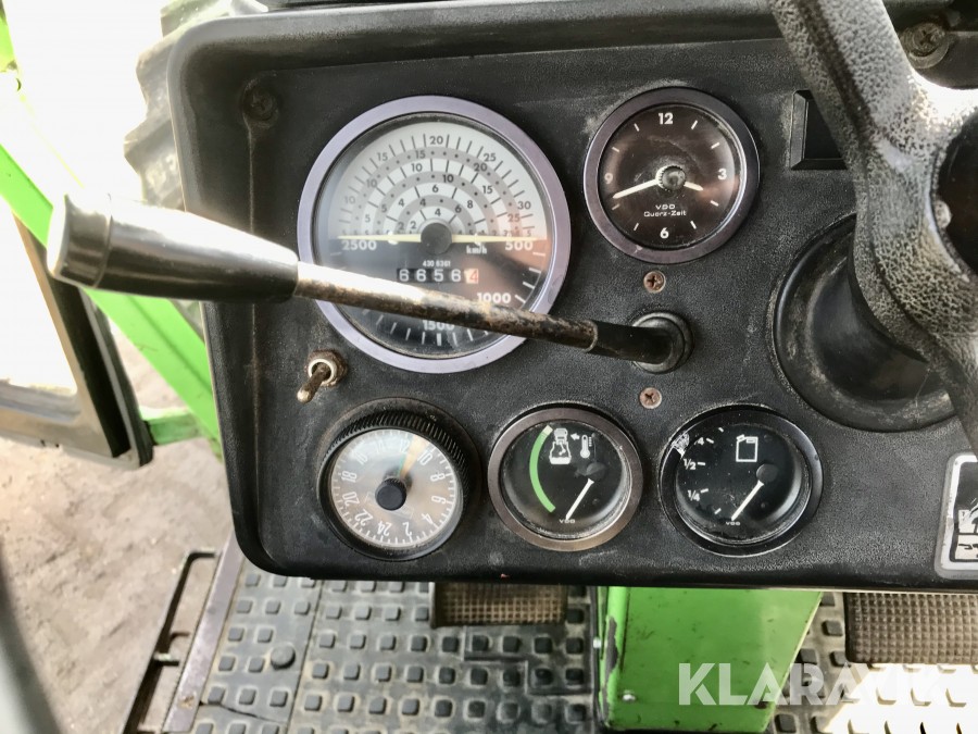 Traktor Deutz DX 110 med lastare