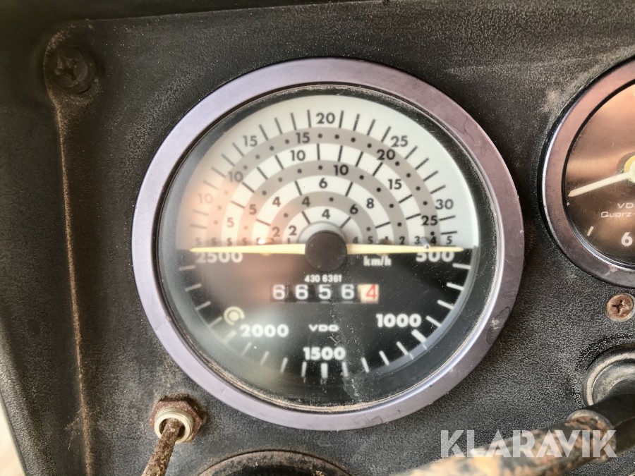 Traktor Deutz DX 110 med lastare