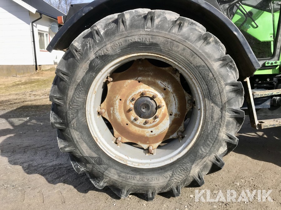 Traktor Deutz DX 110 med lastare