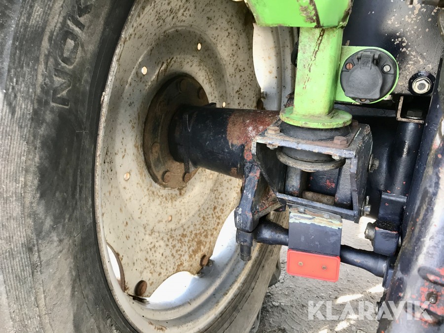 Traktor Deutz DX 110 med lastare