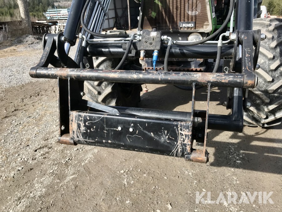 Traktor Deutz DX 110 med lastare