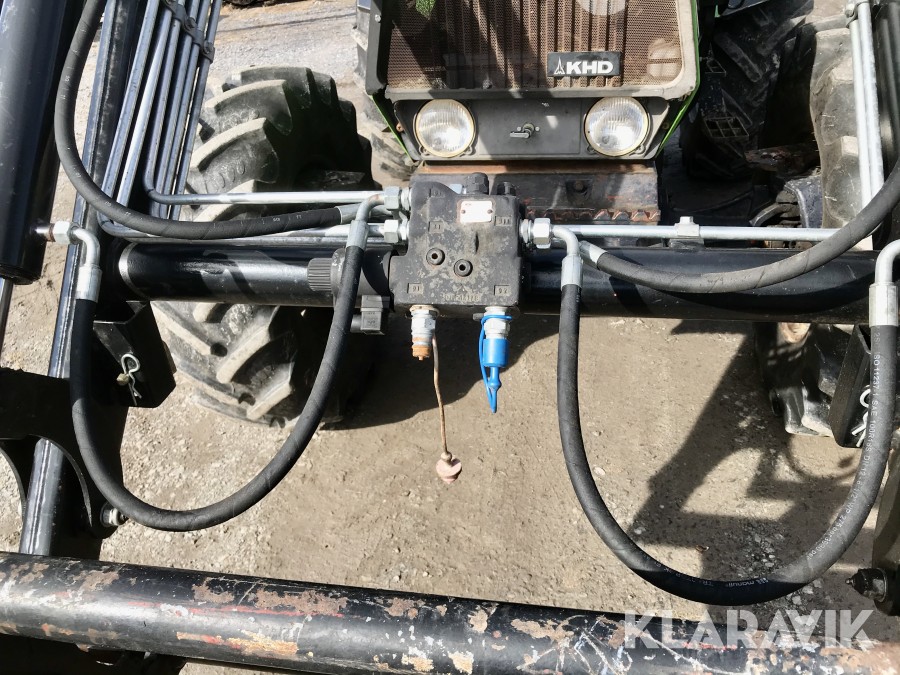 Traktor Deutz DX 110 med lastare